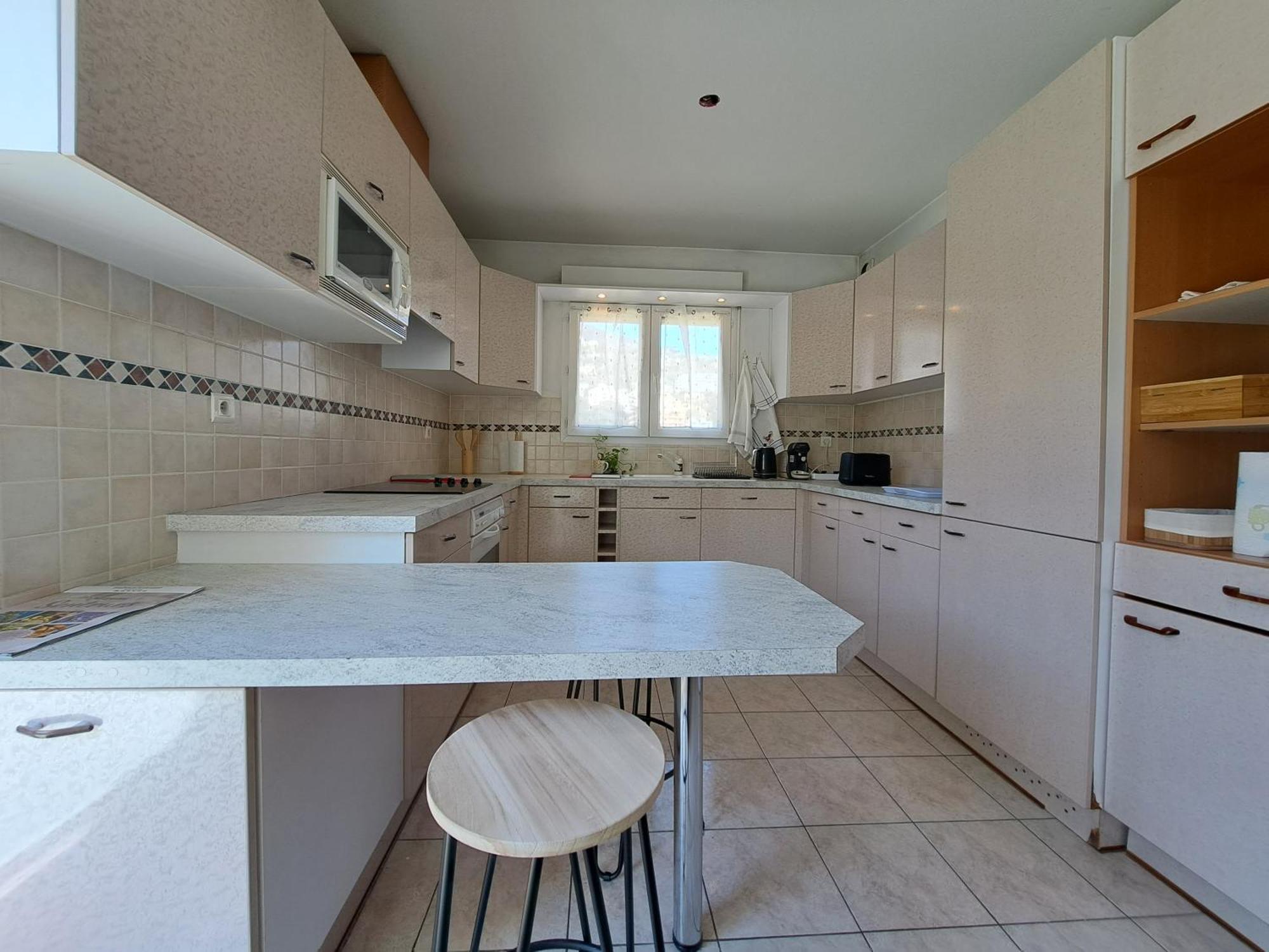 Grand T2 Proche Centre Ville, Vue Mer Et Montagne Bastia  Exterior photo